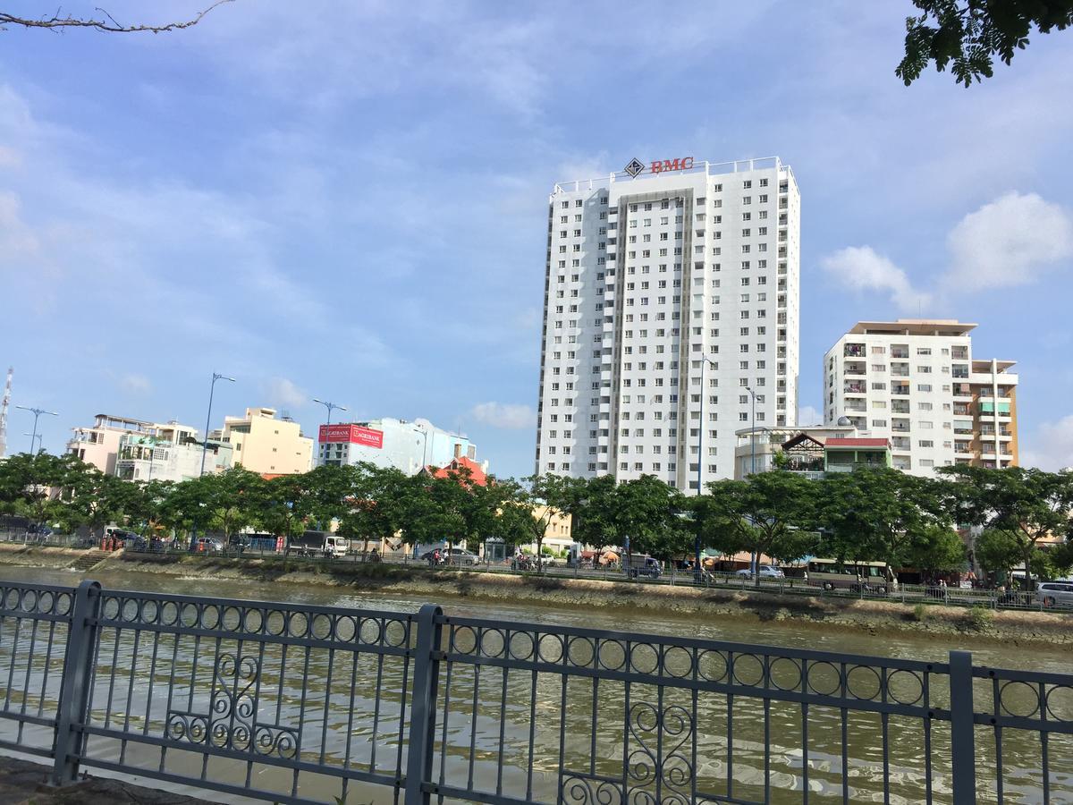 スカイ センター ホステル ホーチミン市 エクステリア 写真